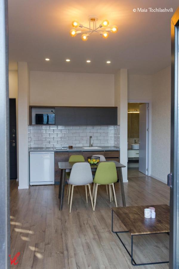 Aura Sameba, Luxury Apartment Tbilissi Extérieur photo