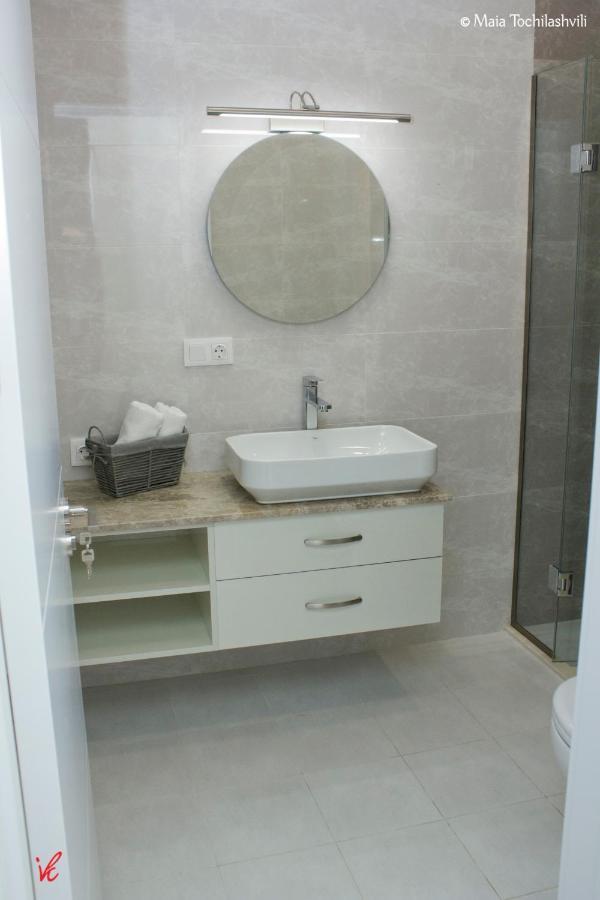 Aura Sameba, Luxury Apartment Tbilissi Extérieur photo