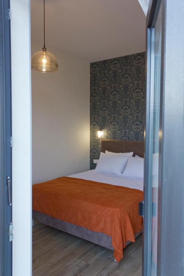 Aura Sameba, Luxury Apartment Tbilissi Extérieur photo